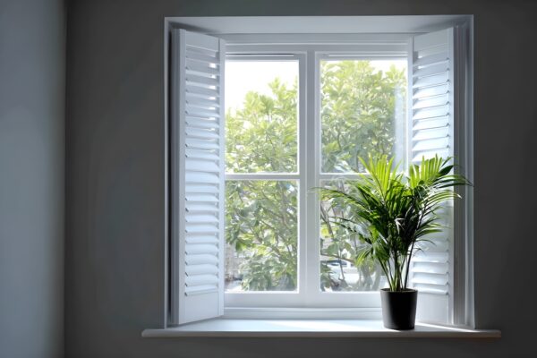 how to fix plantation shutters